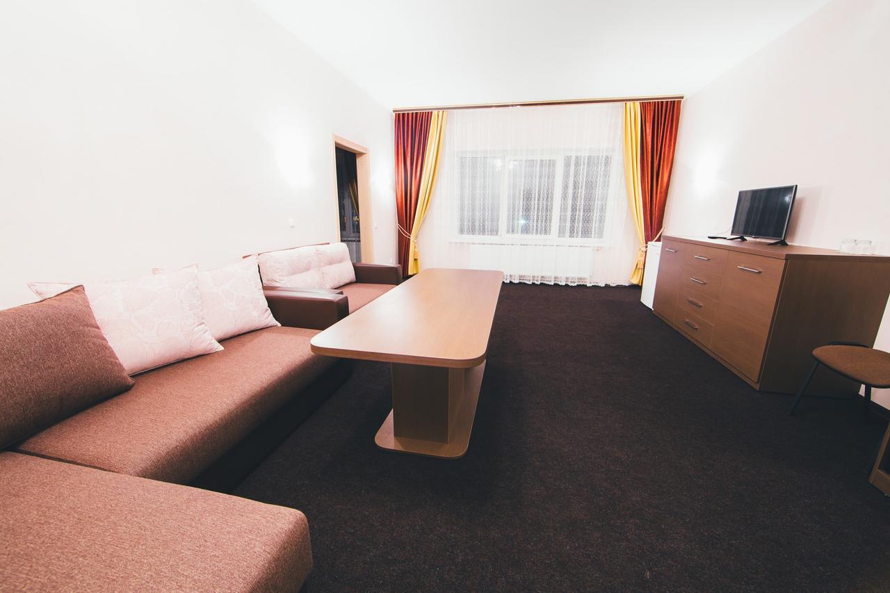 Sunhotel Astravyets ภายนอก รูปภาพ